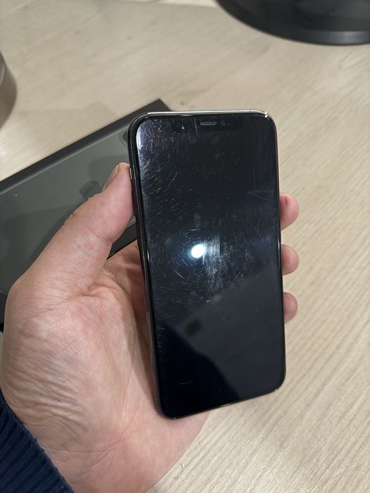 Iphone 11 pro продается