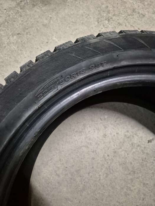 Зимни гуми Hankook 225 50 18