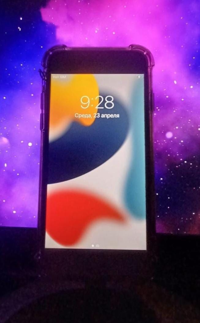 Iphone SE 2020  Айфон SE