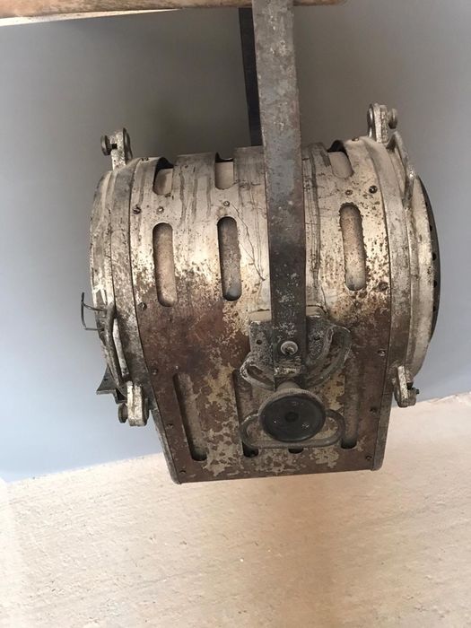 Reflector teatru anii 70