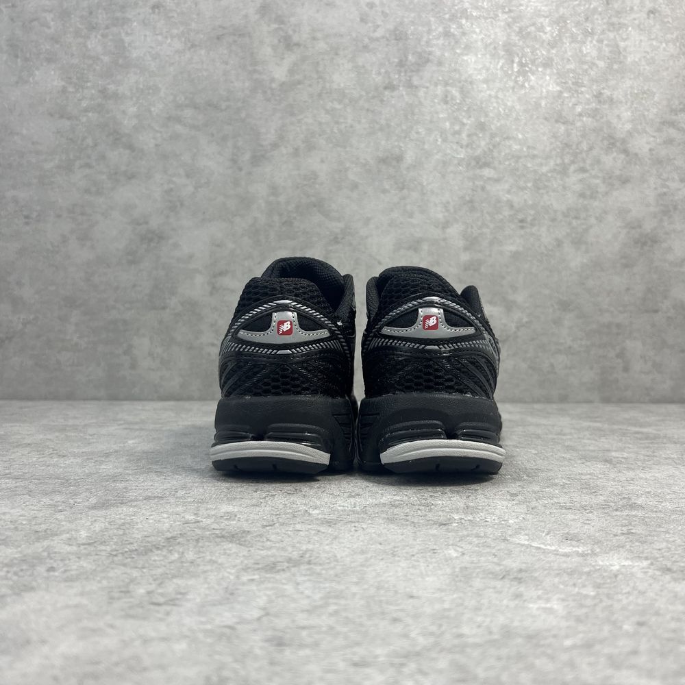 New Balance MI860XC - 43/45