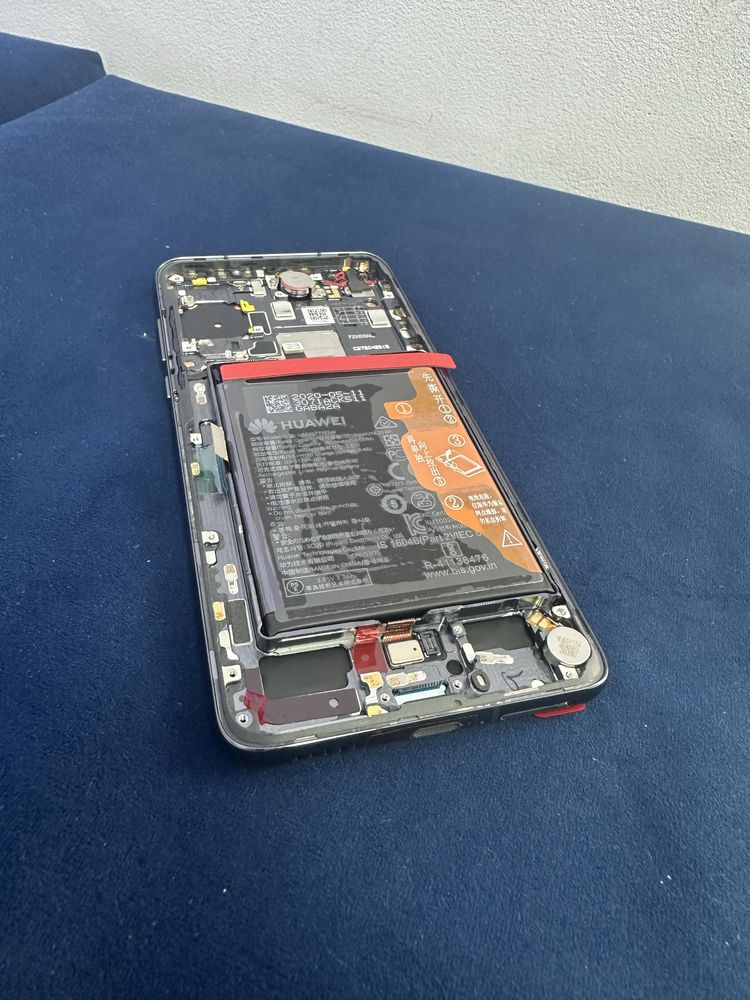 Huawei P40 дисплей с рамка и батерия