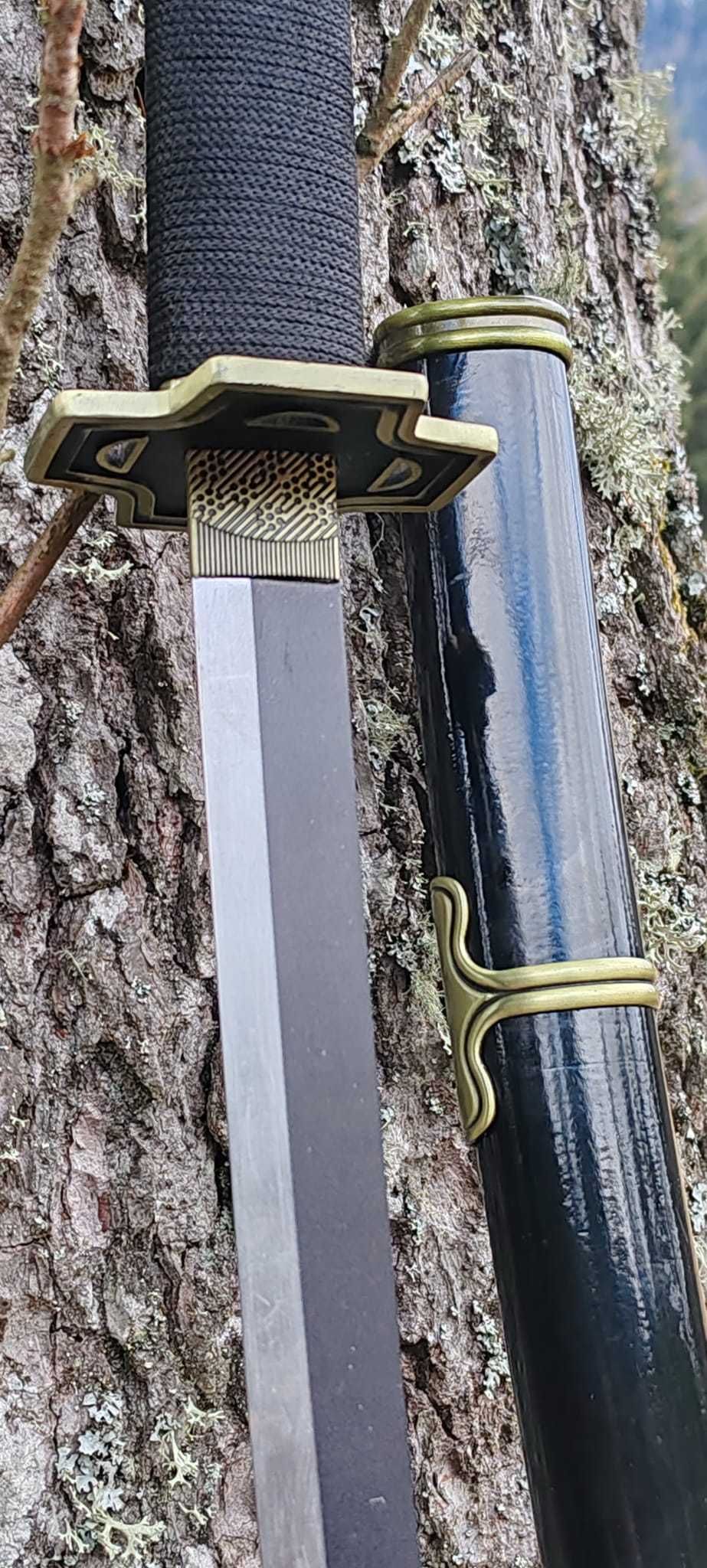 MESTESUG SI TRADITIE NIPONA! Impactanta sabie de samurai - katana.