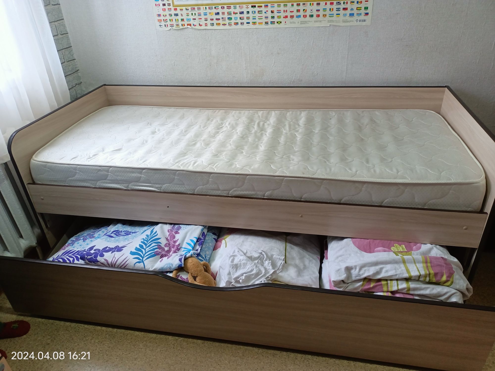 Кровать двухъярусная (два матраса)