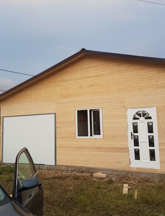 Vând casă  cabane din lemn