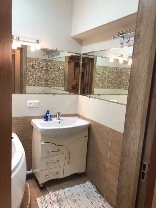 Сдам евро квартиру на Цум космонавт