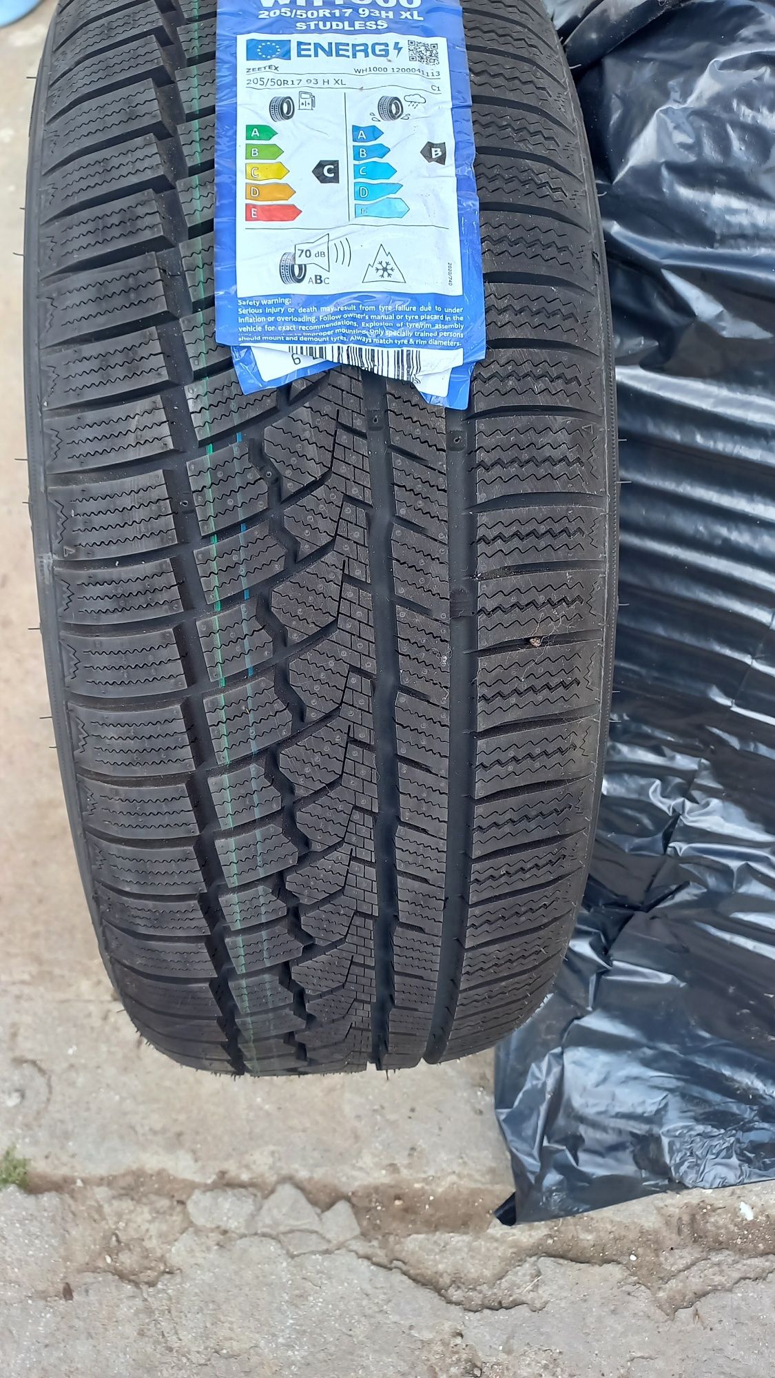 Зимни гуми Zeetex 205.50.17