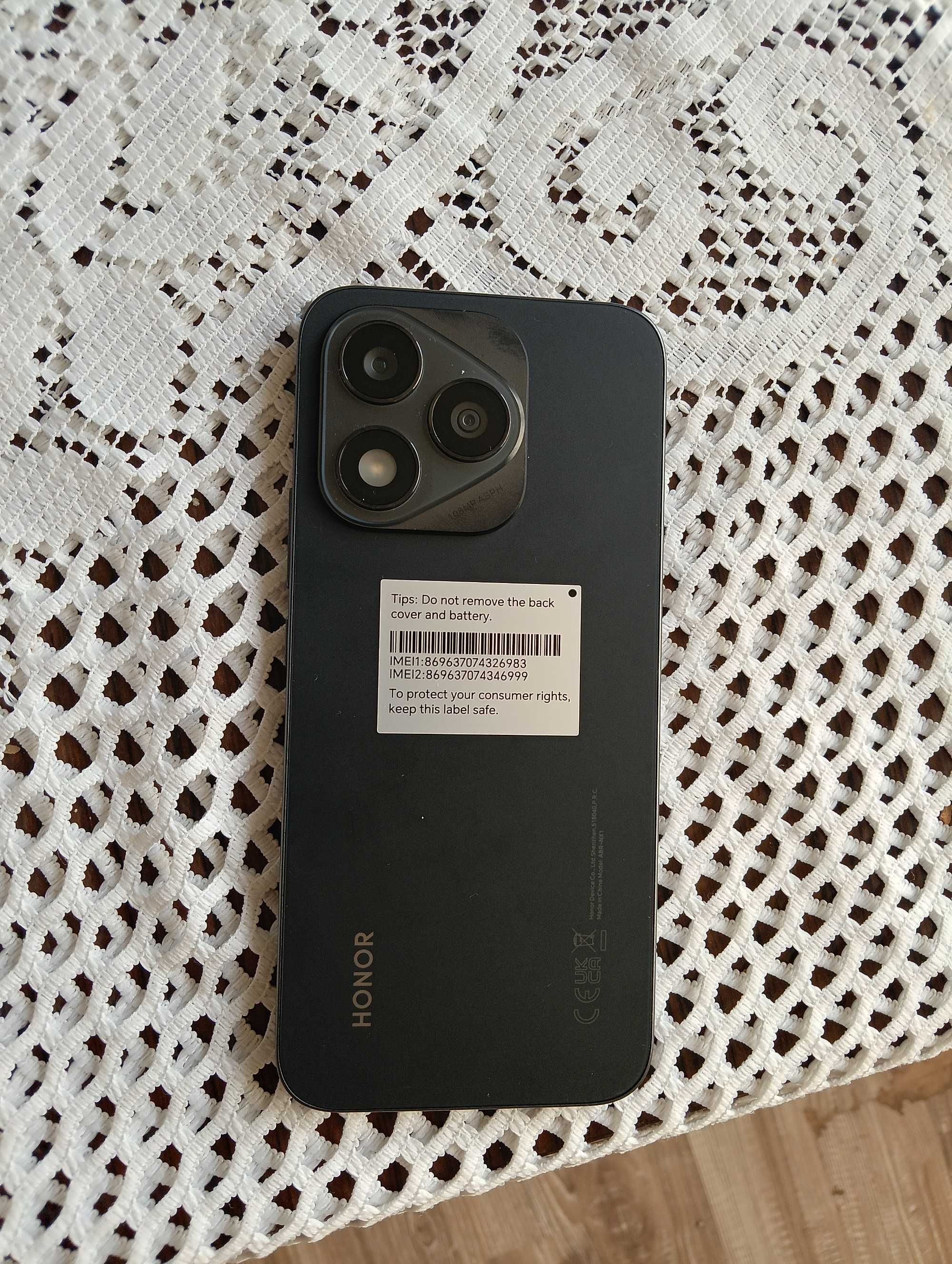 Продавам Honor 400 lite