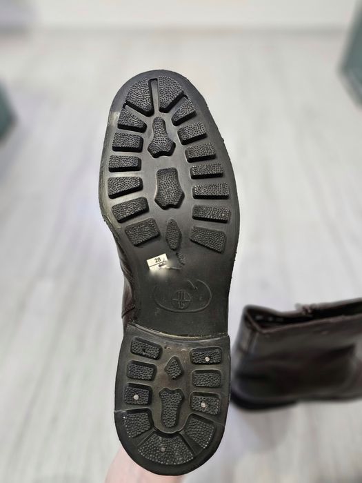 Ghete din piele imblanite