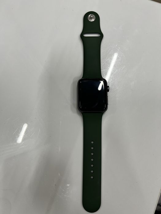 Apple Watch Series 3 (42 mm)