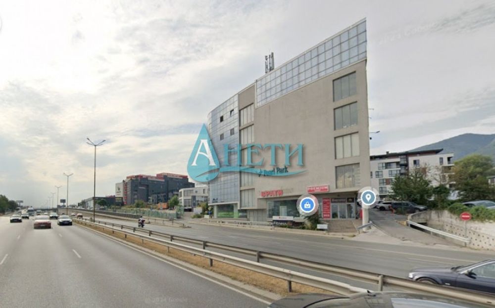 Дава се под наем Офис в София, Кръстова вада - 900 кв.м за 4500 € - Снимка #12