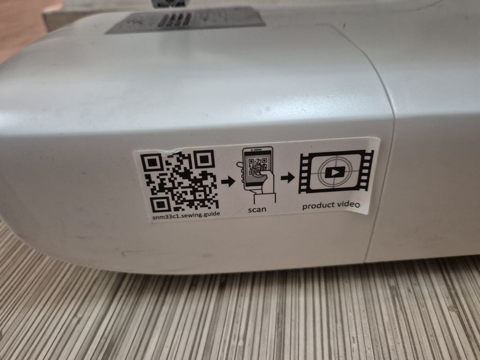 Vand masina de cusut marca Silvercrest, noua