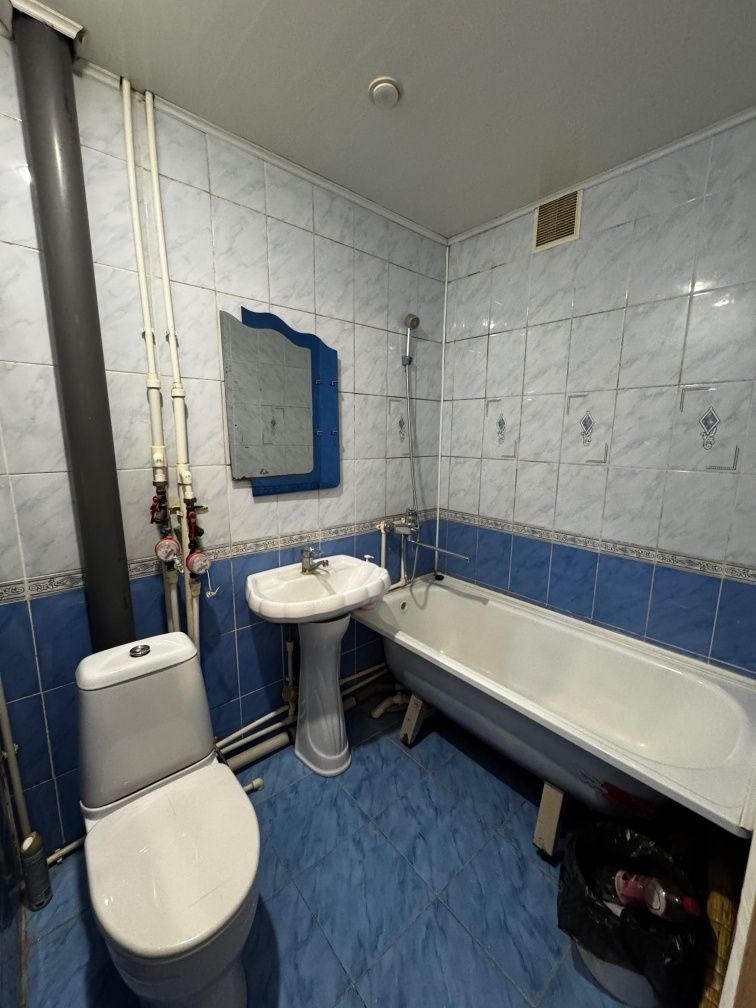 Продаётся 2 комн район Айгуль