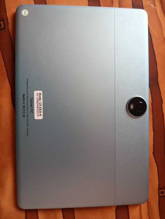 Vând tableta că noua