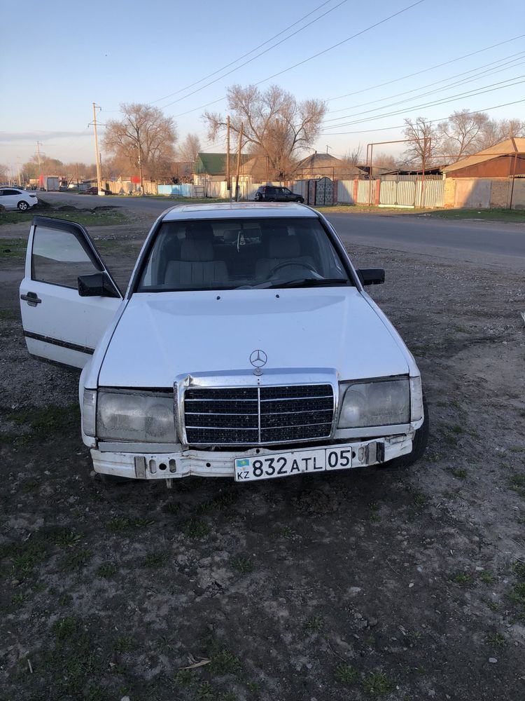 Mercedes benz 2,3 мерс на запчасти