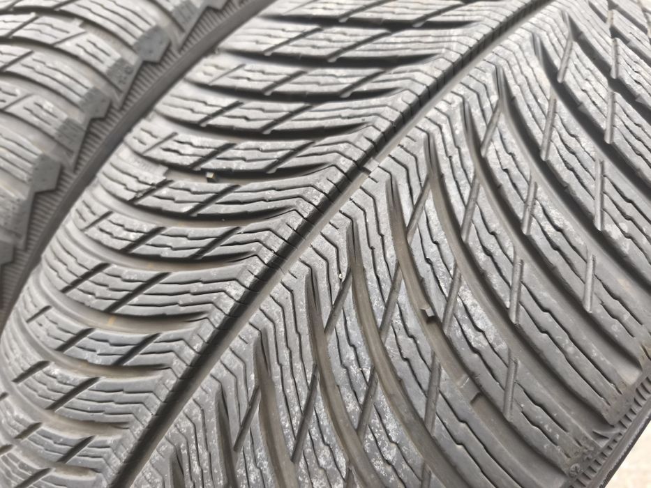 225/50/17" 2бр Michelin pilot alpin 5,dot4521,7mm