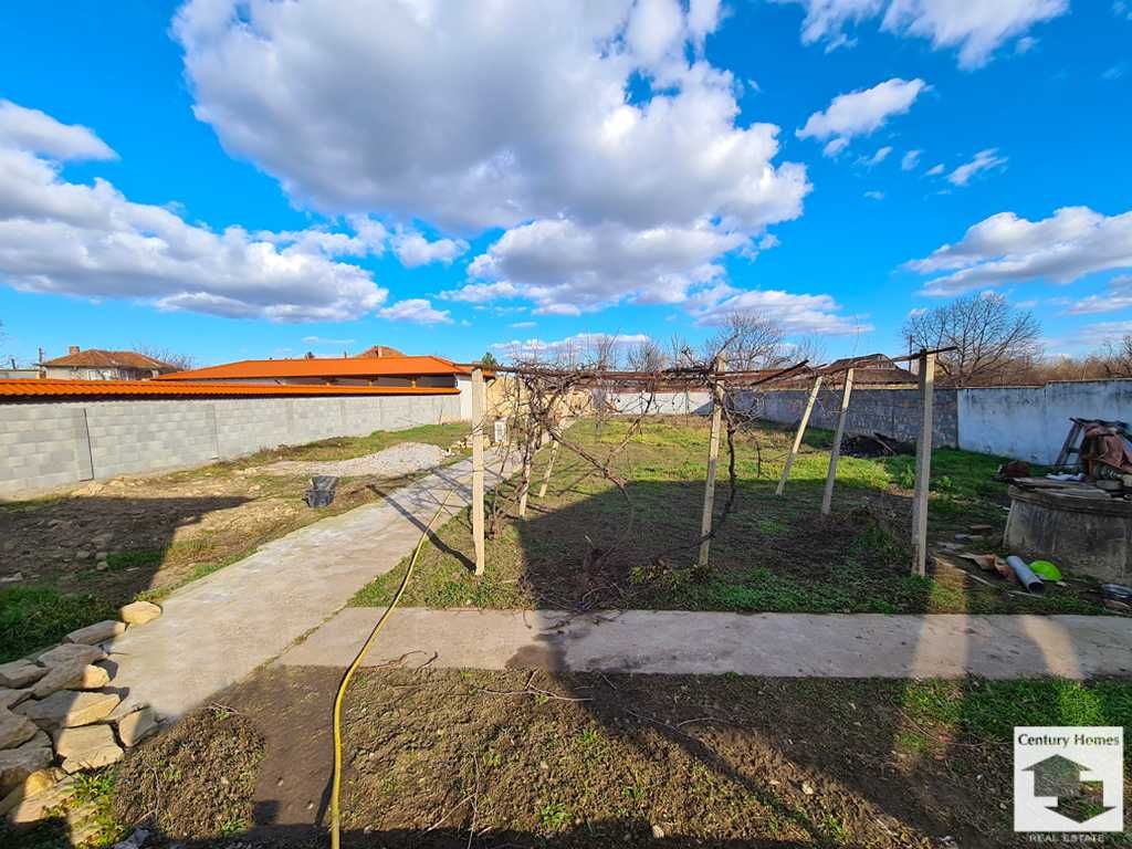 Продава се Къща в с. Ресен, Област Велико Търново - 120 кв.м за 1000 €/кв.м - Снимка #16