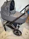 Cybex Priam 3 Simply Flowers grey