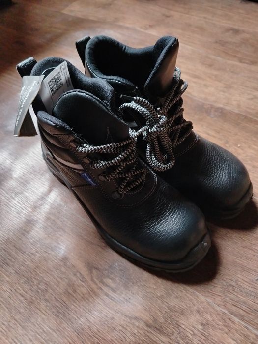 Ботинки рабочие новый