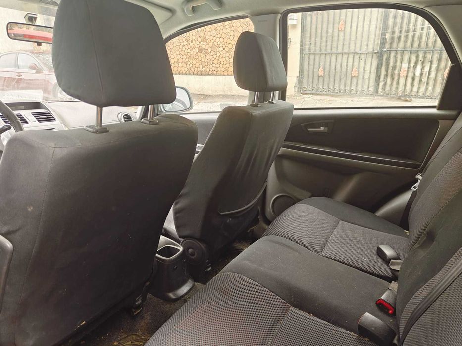 Suzuki SX4 4x4 Benzina Bucuresti