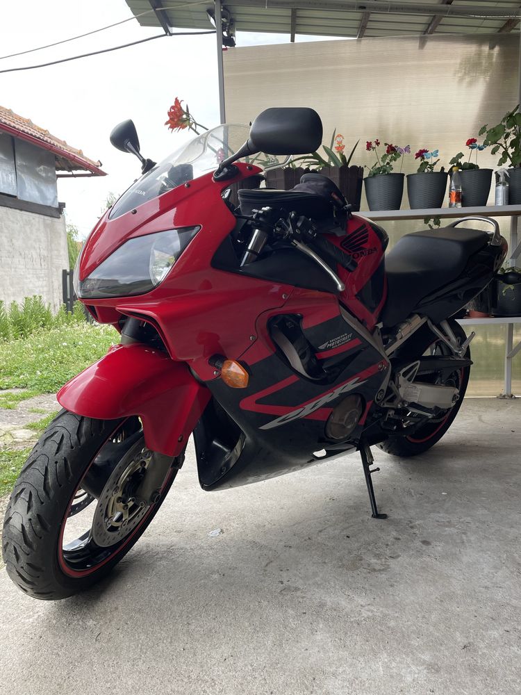 Honda cbr 600 f4i 2006