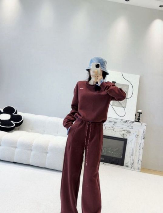 Set trening miu miu burgundy