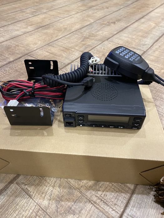 Statie radio uhf Kenwood TK 880
