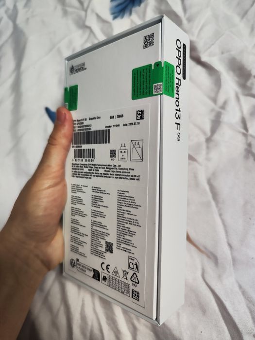 Vând Oppo Reno13F 5G nou, sigilat