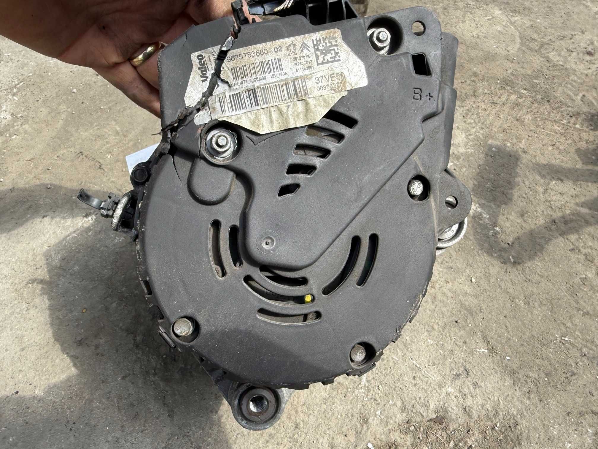 Alternator cu mufa rupta Peugeot 308 SW, 1.6 e-HDI/ blueHDI 2013