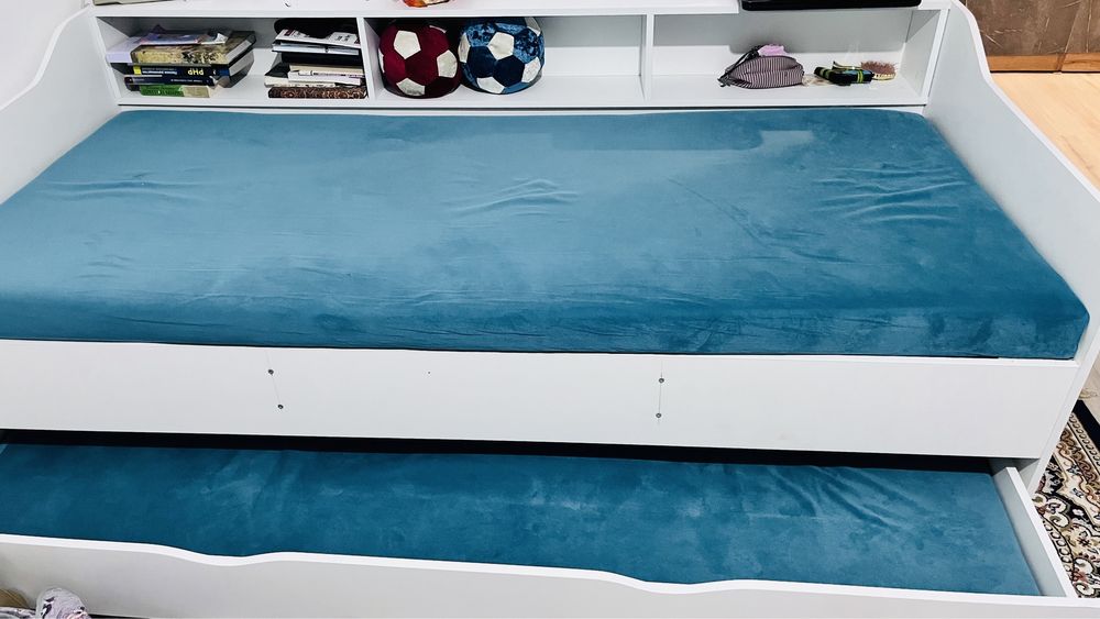 Продам кровать двухместный