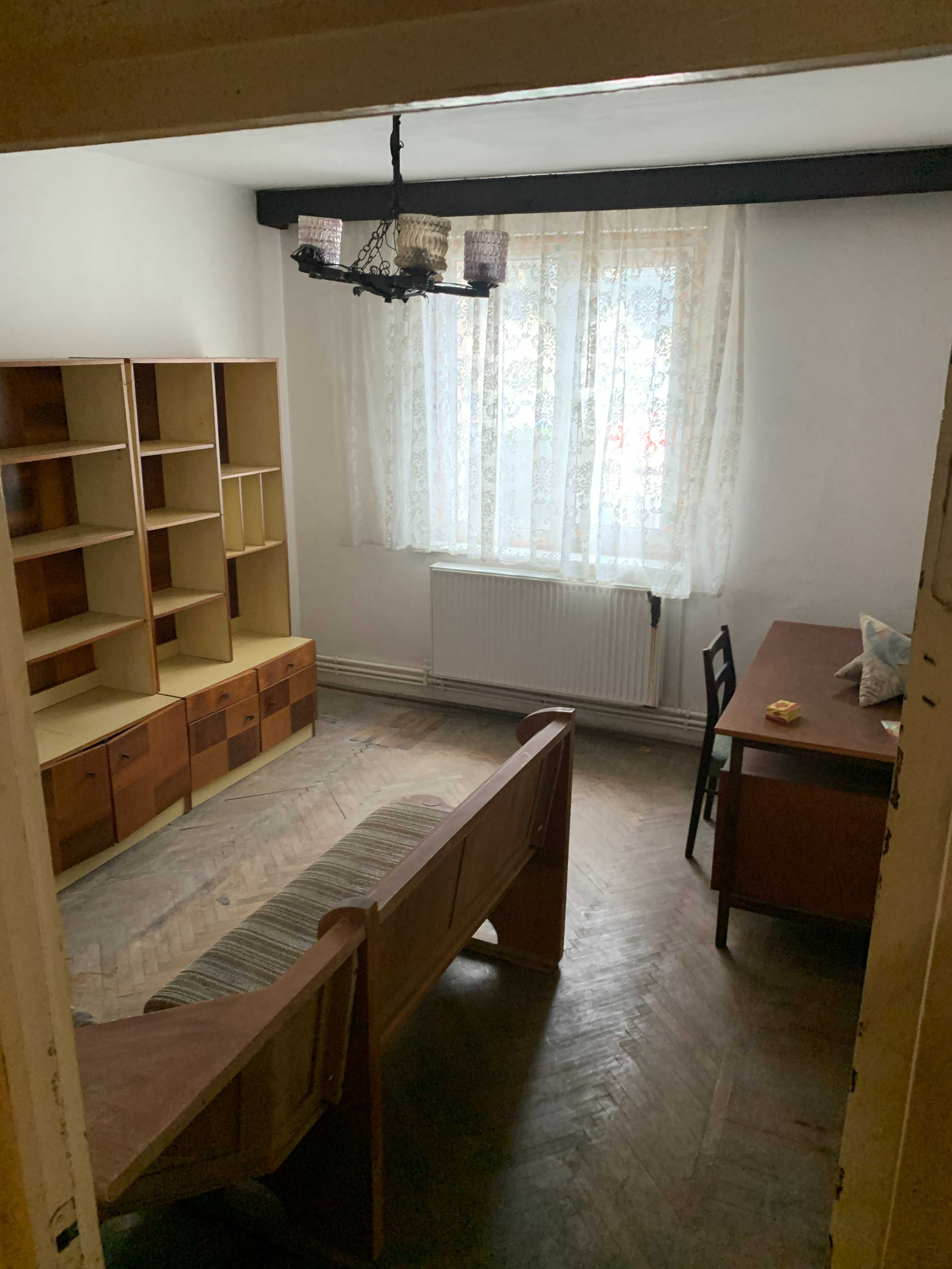 de vanzare apartament 4 camere decomandare parter bloc 307