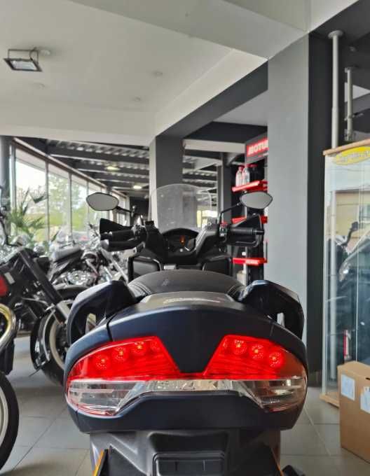 Suzuki Burgman 400 an 2021