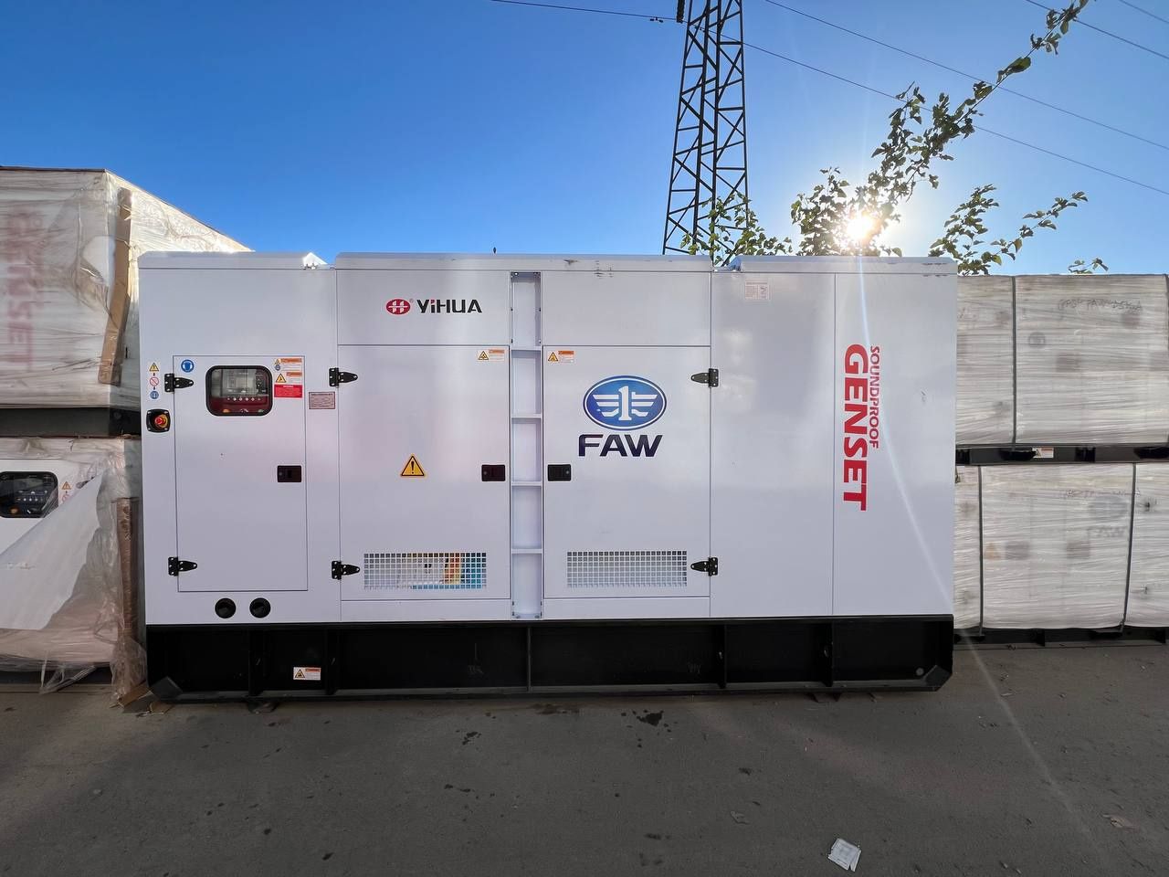 Дизельный генератор FAW Yihua 440 KVA-352КВТ