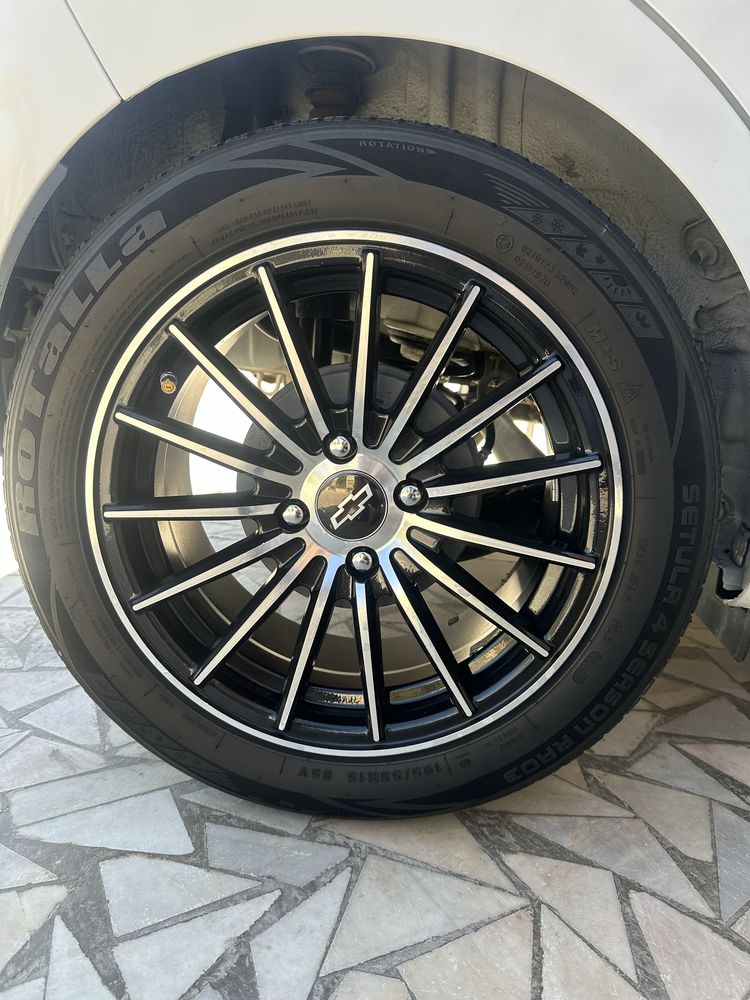 195x55xR15 4x100 diska balon