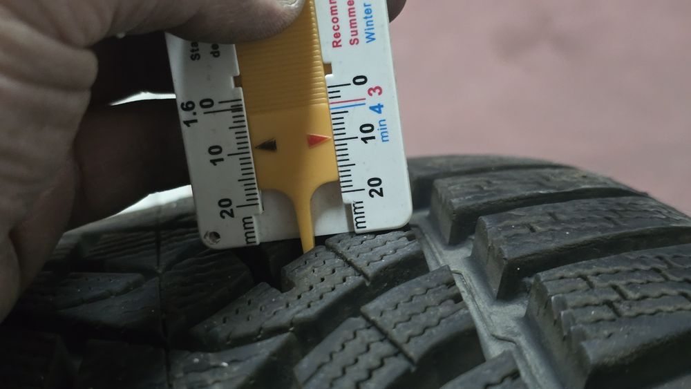 Dunlop Winter Sport 5 245/40/19 зимни гуми