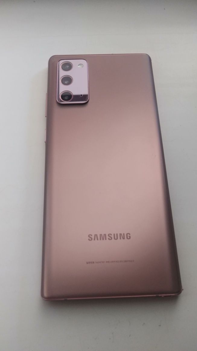Samsung Galaxy note 20 yangi imedan utgan srochno sotiladi