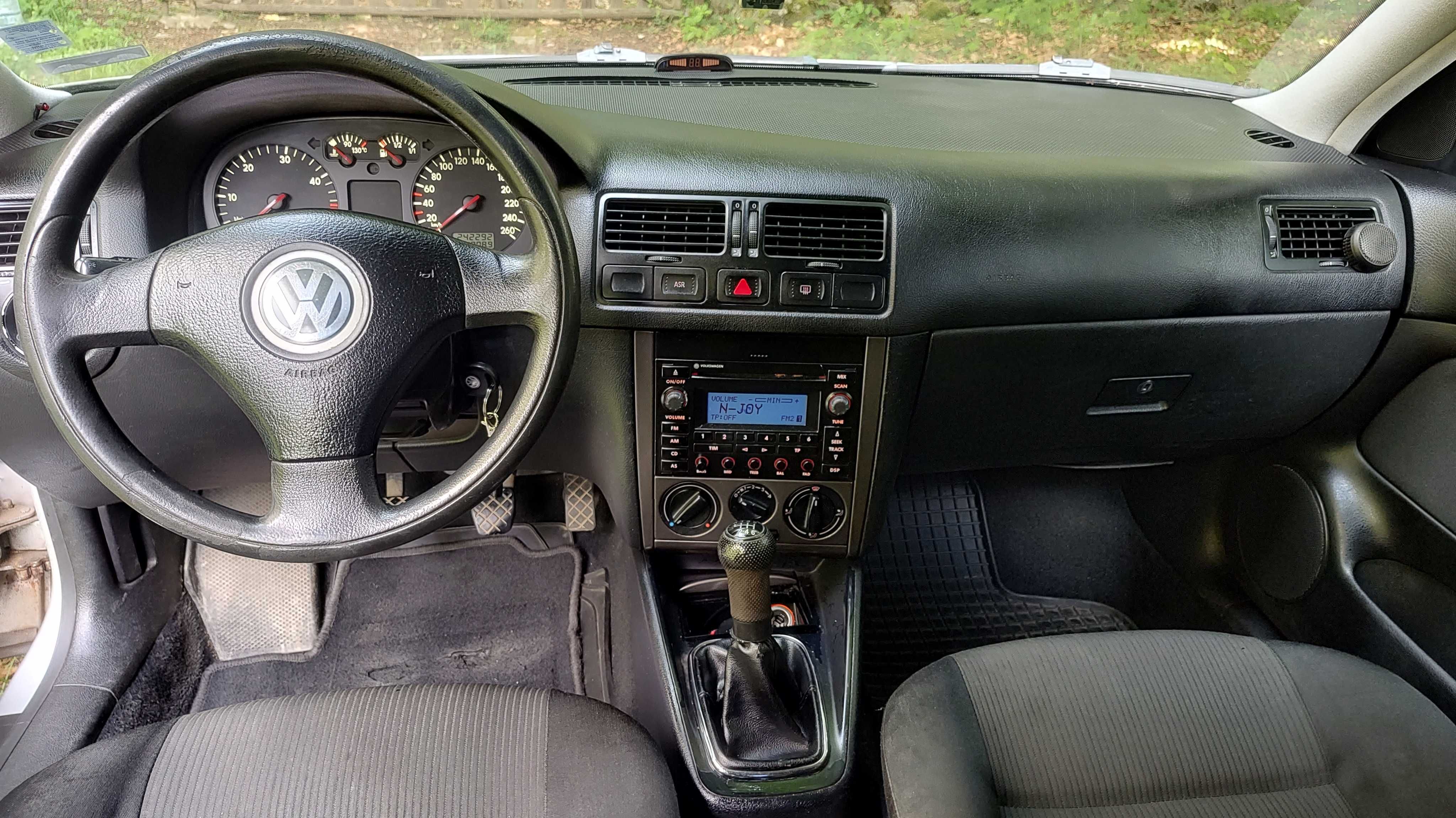 VW Bora 1,9 TDI 130к.с.