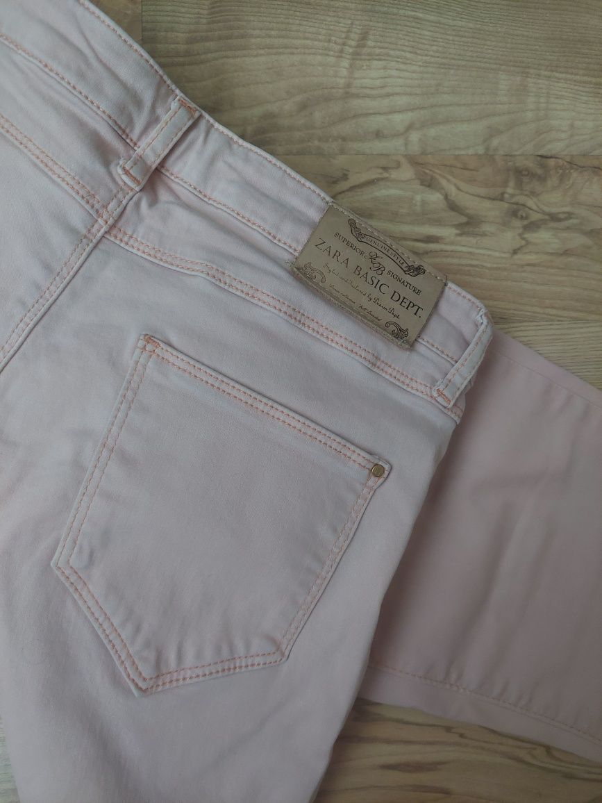 Нови дънки Zara , розови , еластични
