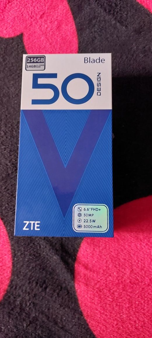 Zte v50  Diamond black