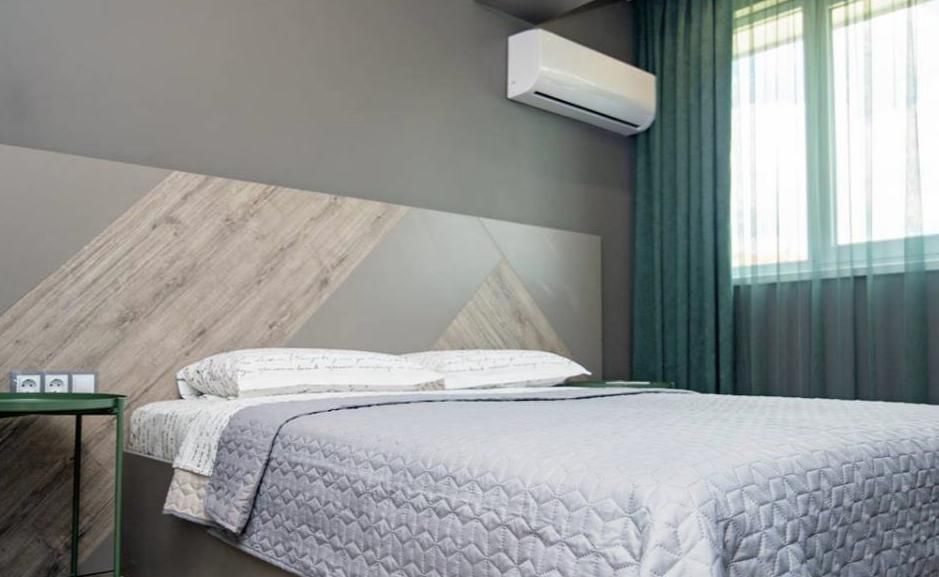 Дава се под наем Тристаен апартамент в Бургас, Център - 65 кв.м за 1020 € - Снимка #10