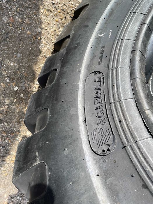 Anvelope roadmile cu 20PR camera si talon Cauciucuri 17.5-25