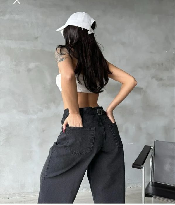 Jeansi negri largi marime 34