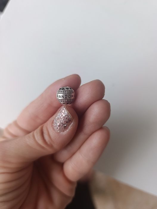 Топче надзора сребро с нежно розови камъчета