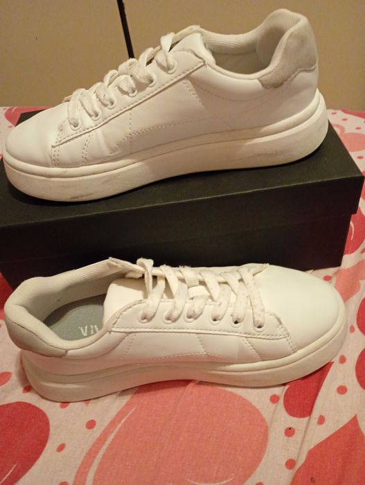 Pantofi sport Zara nr.35