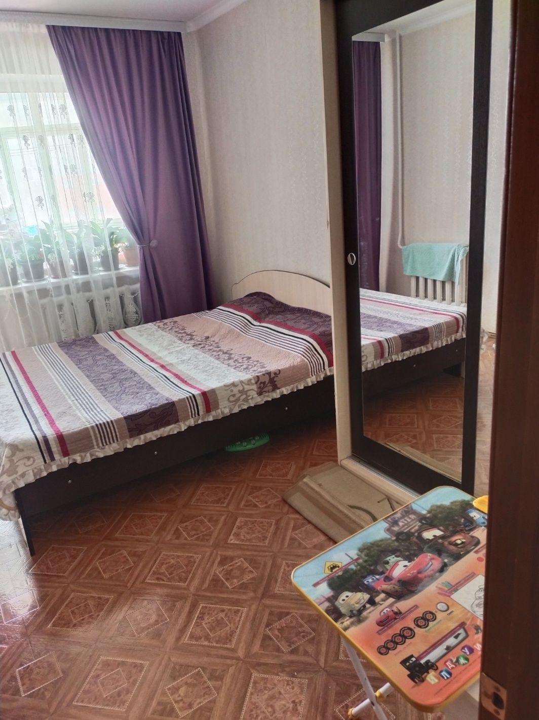 Продам спальную кровать в отличном состоянии