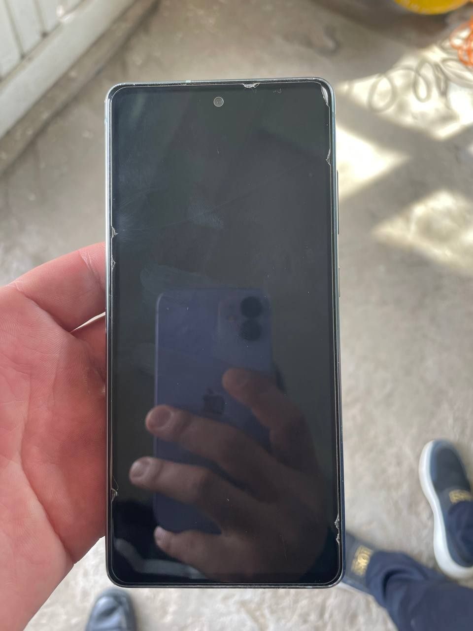 Samsung s20 fe.  6/128