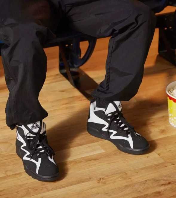 Ghete Reebok Above The Rim,masuri 42 si 42,5, originali, basket,jordan