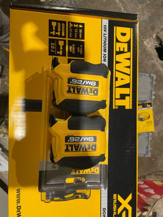 Dewalt инструменти