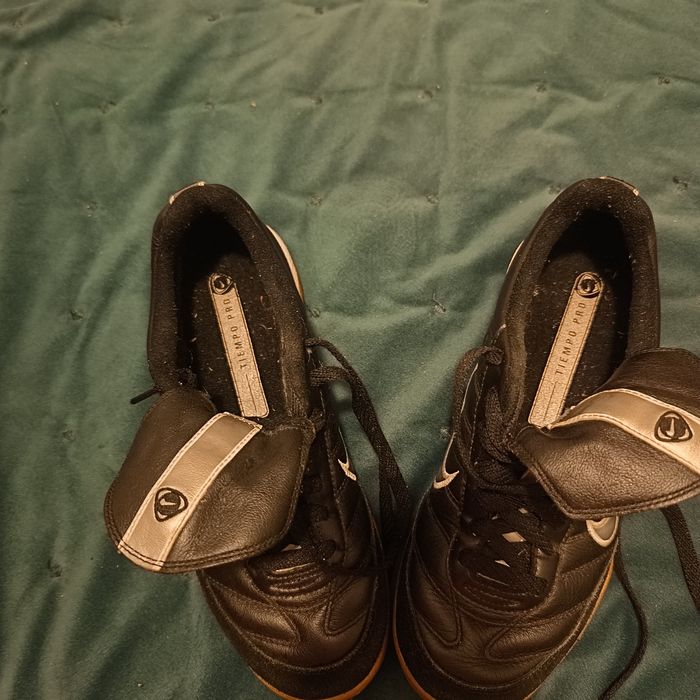 Adidas de piele naturala Nike tiempe pro 39