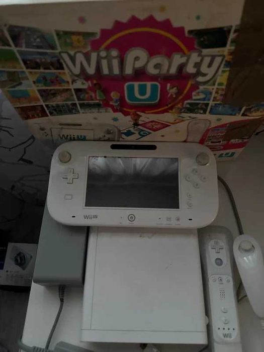 Nintendo Wii U Premium Set White box select Working